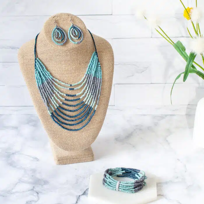 Azonto: Necklace - Sea Glass