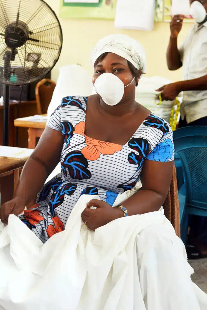 CC Esther OrganicFabric2 22Nov17 sm 1 1