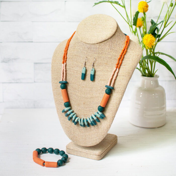 Daybreak: Necklace - Teal - Image 2