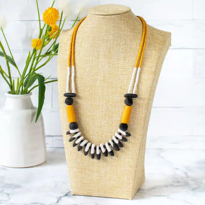 Daybreak: Necklace - Black