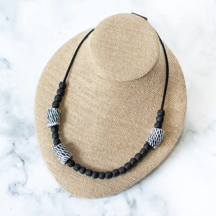 Harmony: Necklace - Black