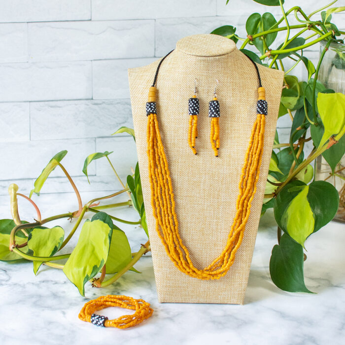 Regal: Necklace - Mustard