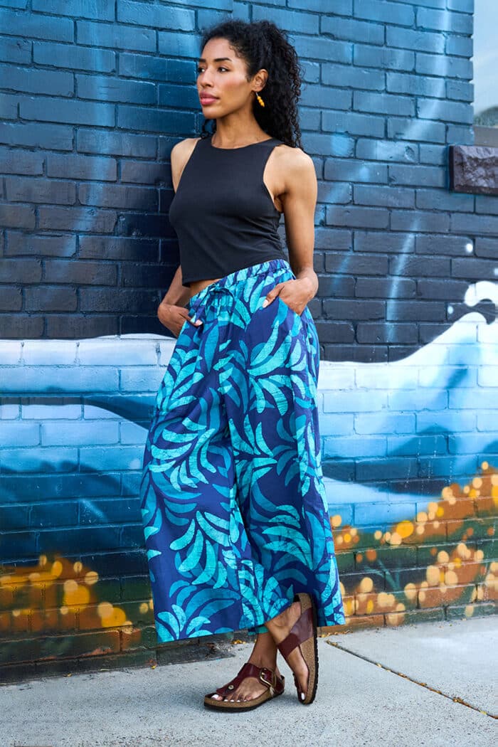 Trousers-Crop: Ferns - Navy-Organic