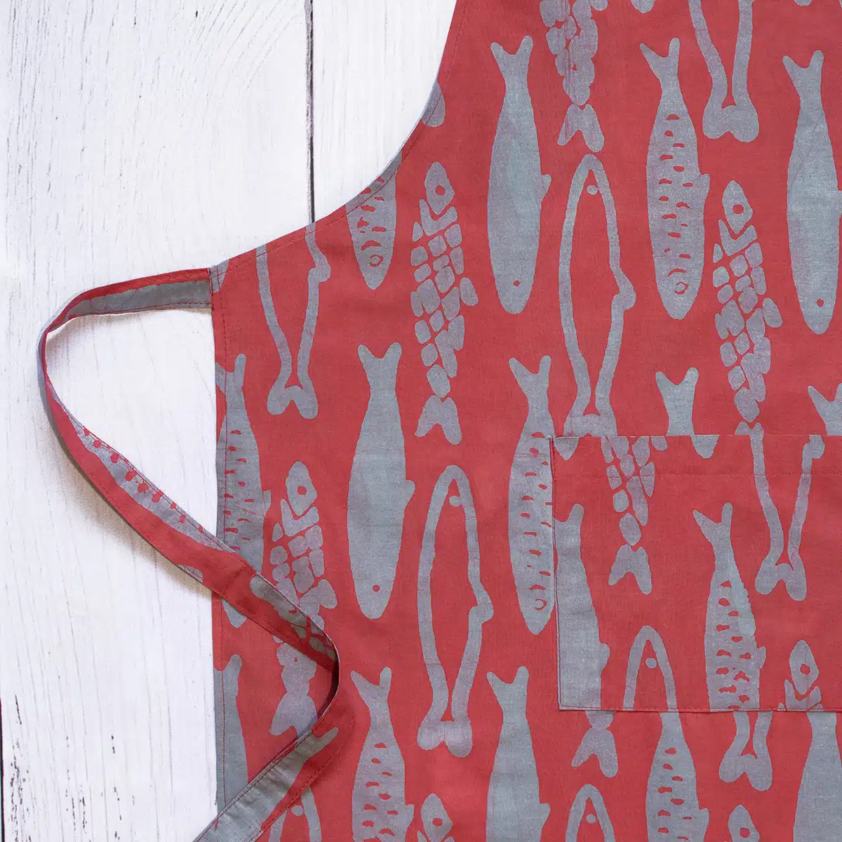 Apron Reversible: Sardines - Brick-Organic - Image 2