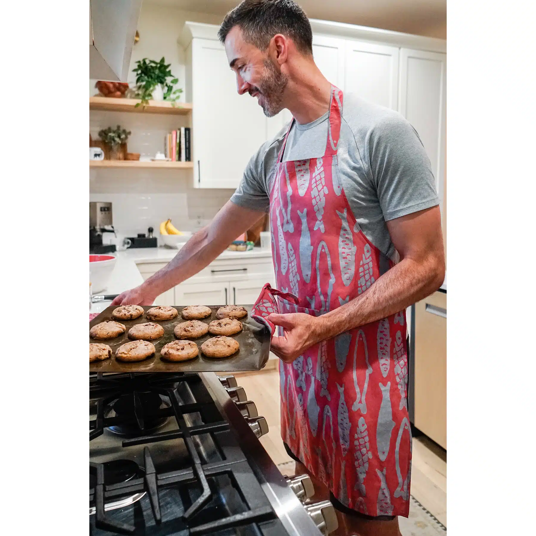 Apron Reversible: Sardines - Brick-Organic - Image 3